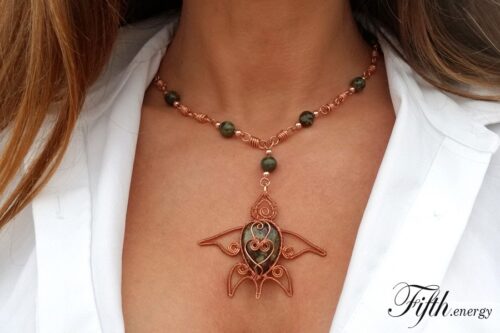 Fifth Energy Jewelry Sea Turtle - Dragons Blood Jasper necklance