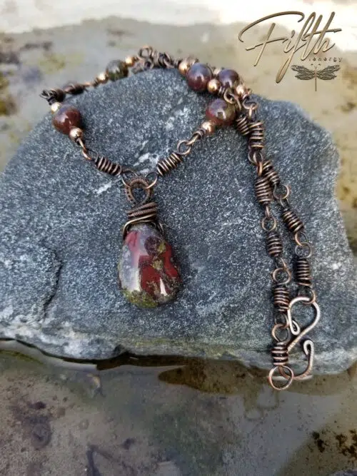 Linked Dragons Blood Copper Necklace Fifth Energy Jewelry