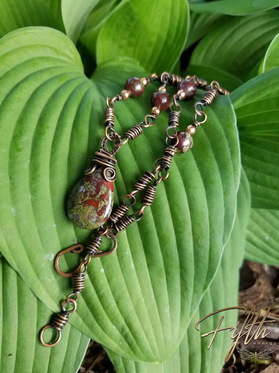 Linked Dragons Blood Copper Necklace Fifth Energy Jewelry