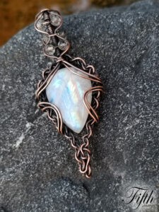 Twisted Heart Moonstone Necklace Fifth Energy Jewelry 3