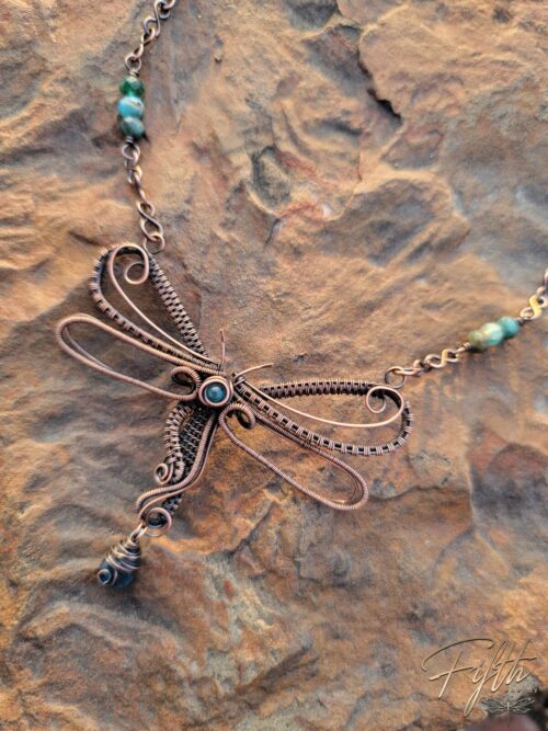 Dragonfly choker with apatite fifth energy jewelry