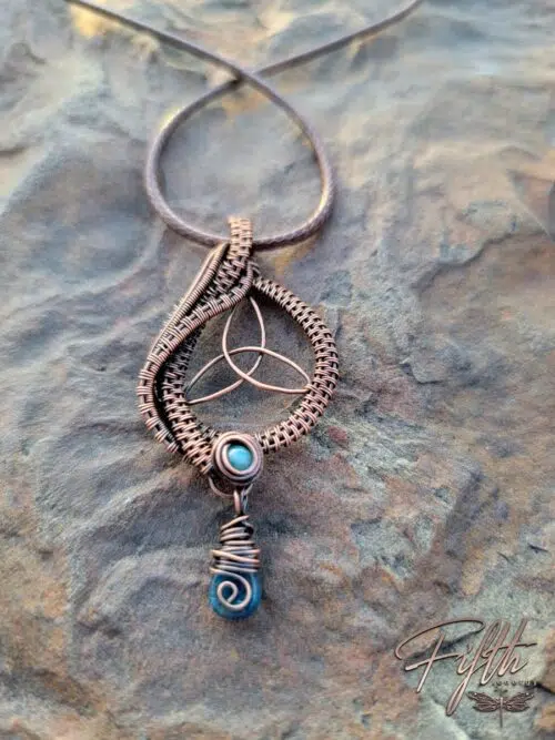 Trinty Knot Apatite Copper Necklace Fifth Energy Jewelry