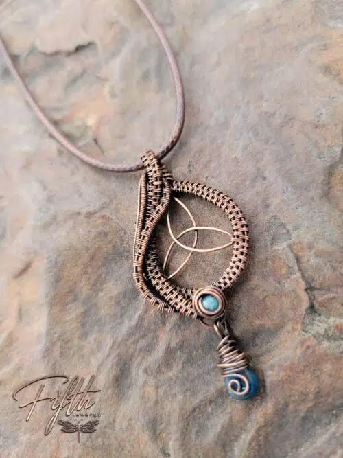 Trinty Knot Apatite Copper Necklace Fifth Energy Jewelry