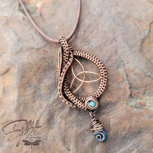 Trinty Knot Apatite Copper Necklace Fifth Energy Jewelry