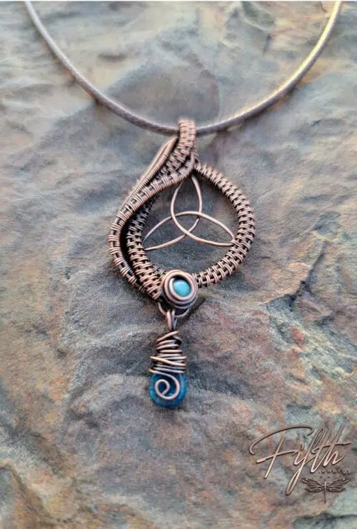 Trinty Knot Apatite Copper Necklace Fifth Energy Jewelry
