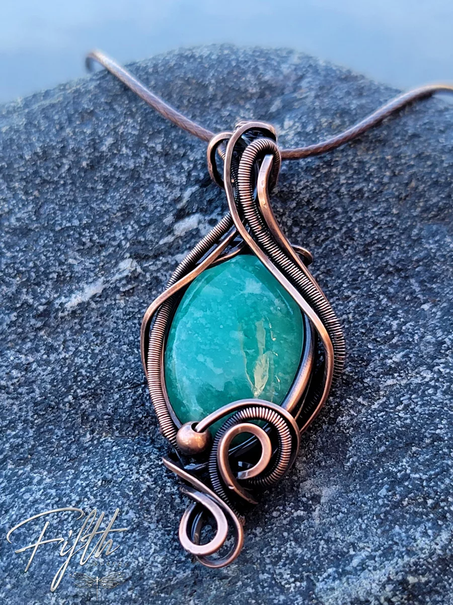 Vivid Green ite Copper Necklace - Fifth Energy Jewelry