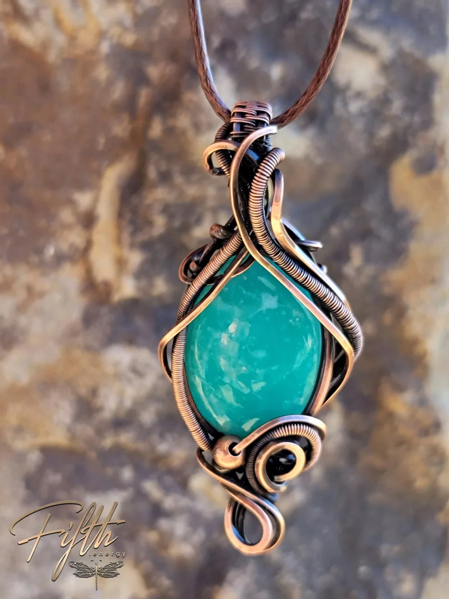 Vivid Green ite Copper Necklace - Fifth Energy Jewelry