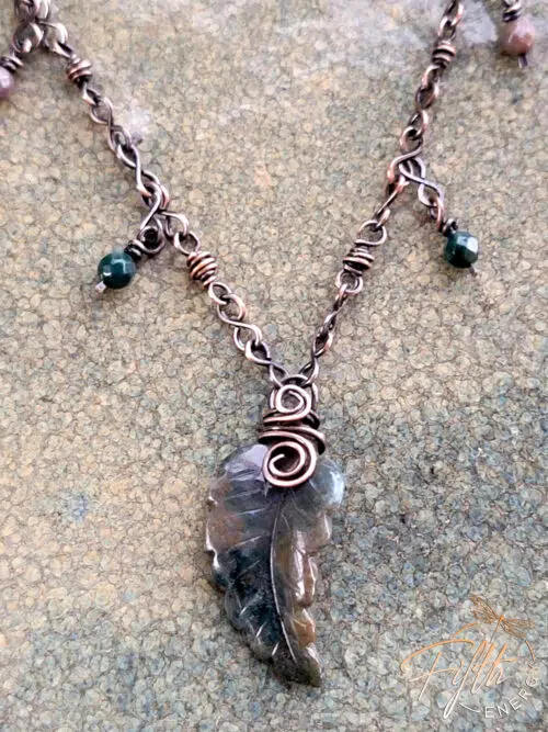 Indian Agate Necklace Leaf on Copper Chain Fifth Energy Jewelry